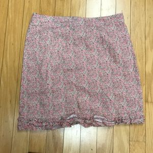 🦋4 for $15🦋 Adorable flowered skirt with ruffle size 14